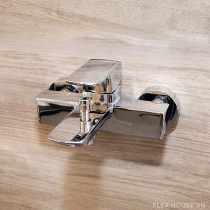 Củ sen tắm tay gạt nóng lạnh TOTO TBG02302VA
