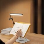 Giá đỡ đọc sách bằng gỗ đặt bàn kèm đèn tiện lợi DC0434