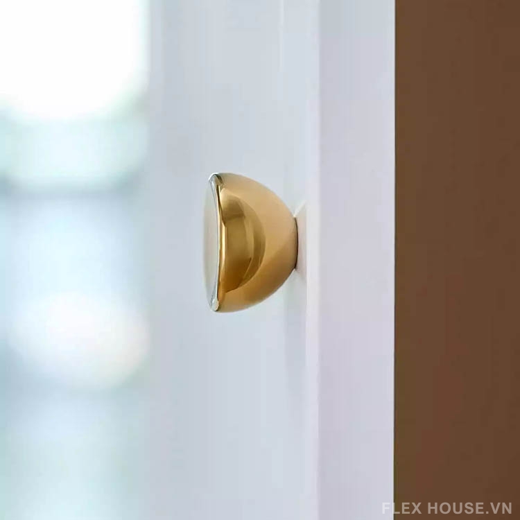 Núm tay nắm tủ đồng PVD sang trọng LT67 10 Núm tay nắm tủ đồng PVD sang trọng LT67 15
