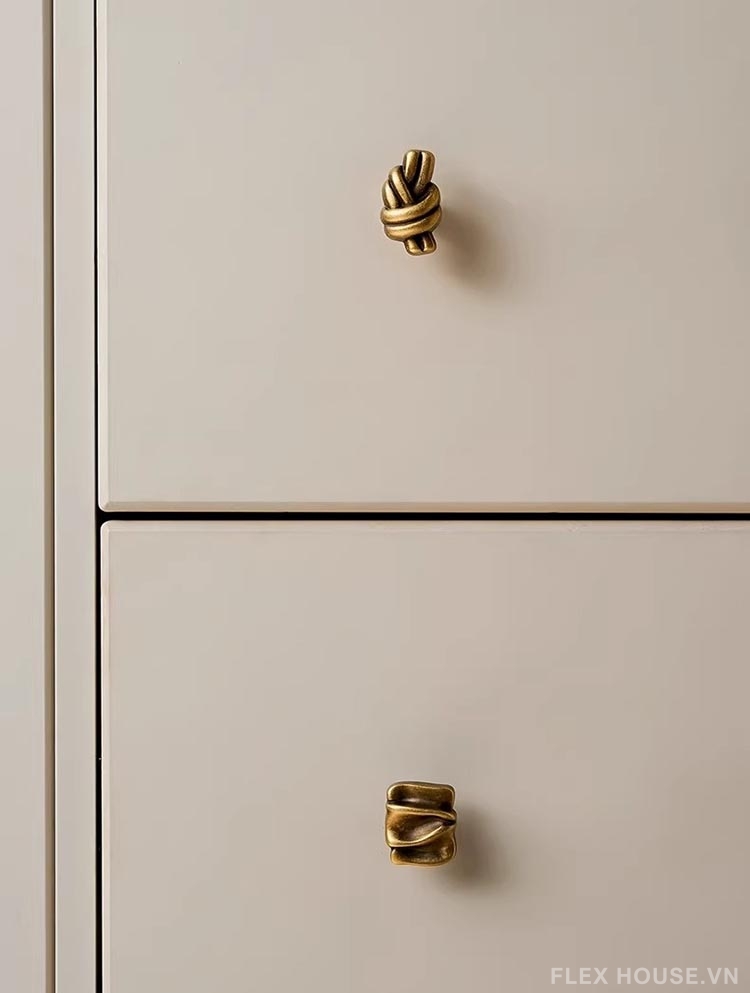 Núm tay nắm tủ đồng Vintage nghệ thuật LT2281 10 Núm tay nắm tủ đồng Vintage nghệ thuật LT2281 15
