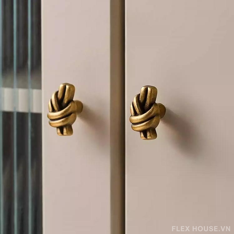 Núm tay nắm tủ đồng Vintage nghệ thuật LT2281 9 Núm tay nắm tủ đồng Vintage nghệ thuật LT2281 14