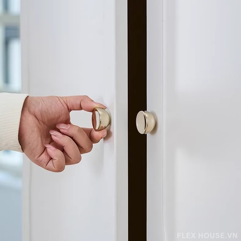 Núm tay nắm tủ đồng đặc ruột màu bạc Niken LT69 9 Núm tay nắm tủ đồng đặc ruột màu bạc Niken LT69 15