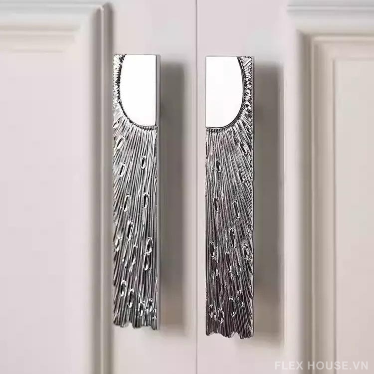 Tay nắm tủ đồng decor màu bạc kiểu Âu LT3254 9 Tay nắm tủ đồng decor màu bạc kiểu Âu LT3254 15