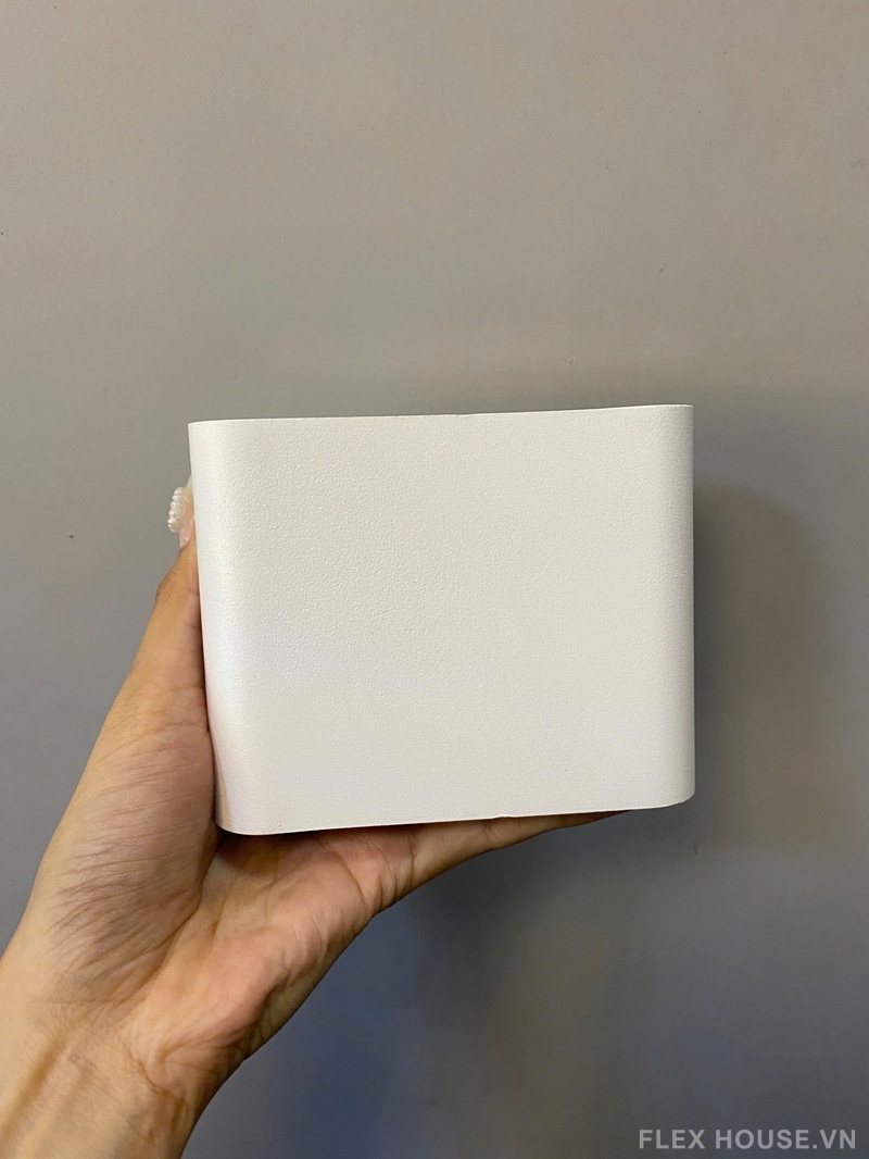 Đèn hắt tường ban công mái hiên IP65 VNT051S 3 Đèn hắt tường ban công mái hiên IP65 VNT051S