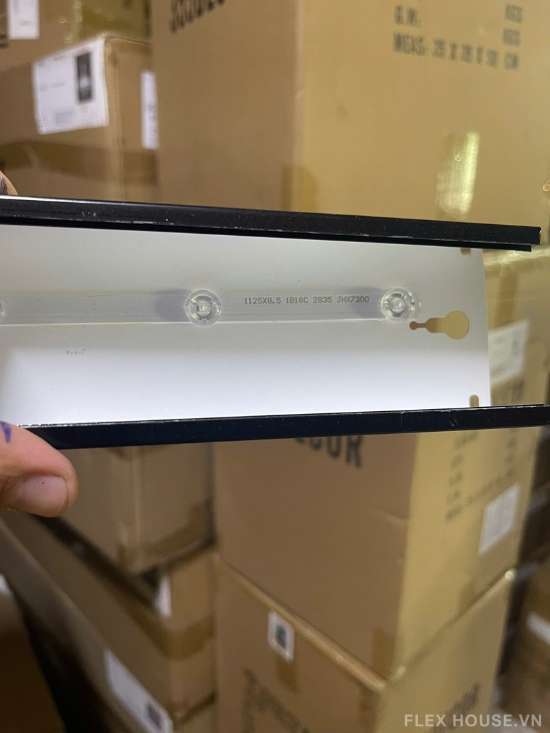 Đèn LED hộp dài thả bàn làm việc văn phòng THD7060 4 Đèn LED hộp dài thả bàn làm việc văn phòng THD7060