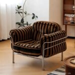 Ghế sofa phòng khách bọc vải sọc sang trọng HC4814