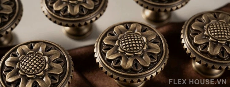Núm tay nắm tủ đồng Sunflower cổ điển Pháp SY2294 1 Núm tay nắm tủ đồng Sunflower cổ điển Pháp SY2294 6