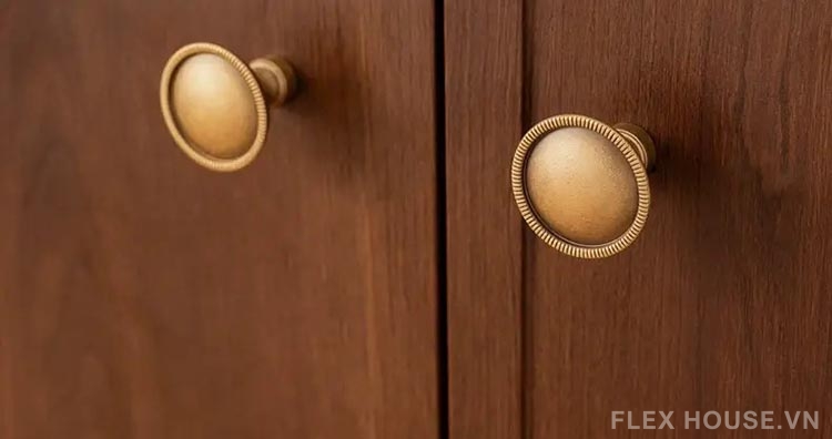 Tay nắm tủ đồng cổ điển kiểu Pháp SY167 6 Tay nắm tủ đồng cổ điển kiểu Pháp SY167 10