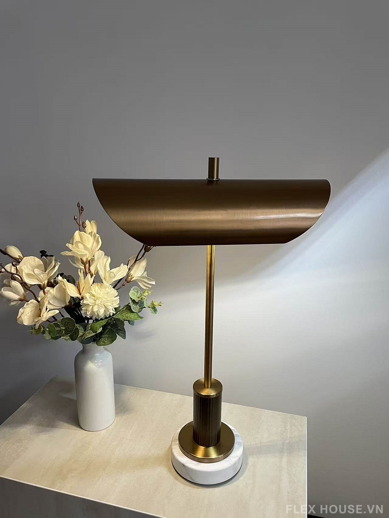 Đèn để bàn decor hậu hiện đại bằng thép không gỉ RC7913 5 Đèn để bàn decor hậu hiện đại bằng thép không gỉ RC7913