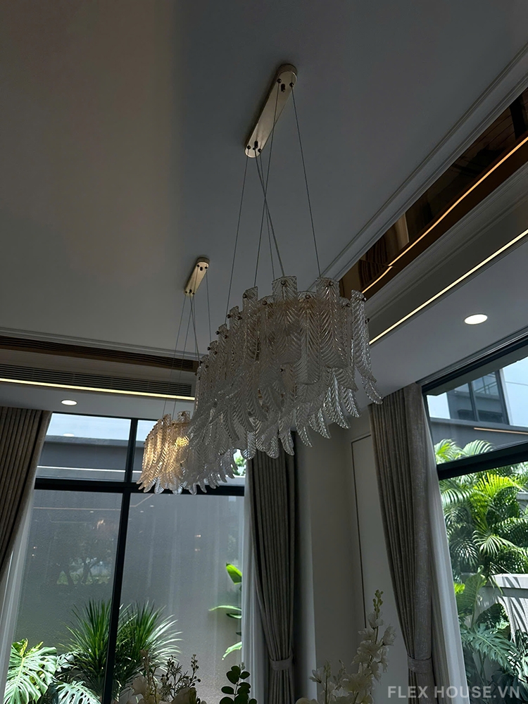 Đèn chùm pha lê lá thủy tinh kiểu Pháp Luxury TGXD86015 9 Đèn chùm pha lê lá thủy tinh kiểu Pháp Luxury TGXD86015 12