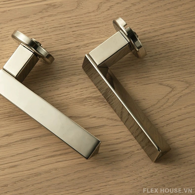 Khóa cửa phòng ngủ phong cách Geometric bạc Titan TNL010TS 5 Khóa cửa phòng ngủ phong cách Geometric bạc Titan TNL010TS 11