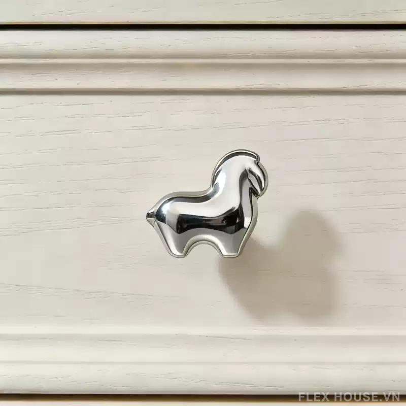 Núm tay nắm decor hình con ngựa IGE5626 (3) Núm tay nắm decor hình con ngựa IGE5626 1