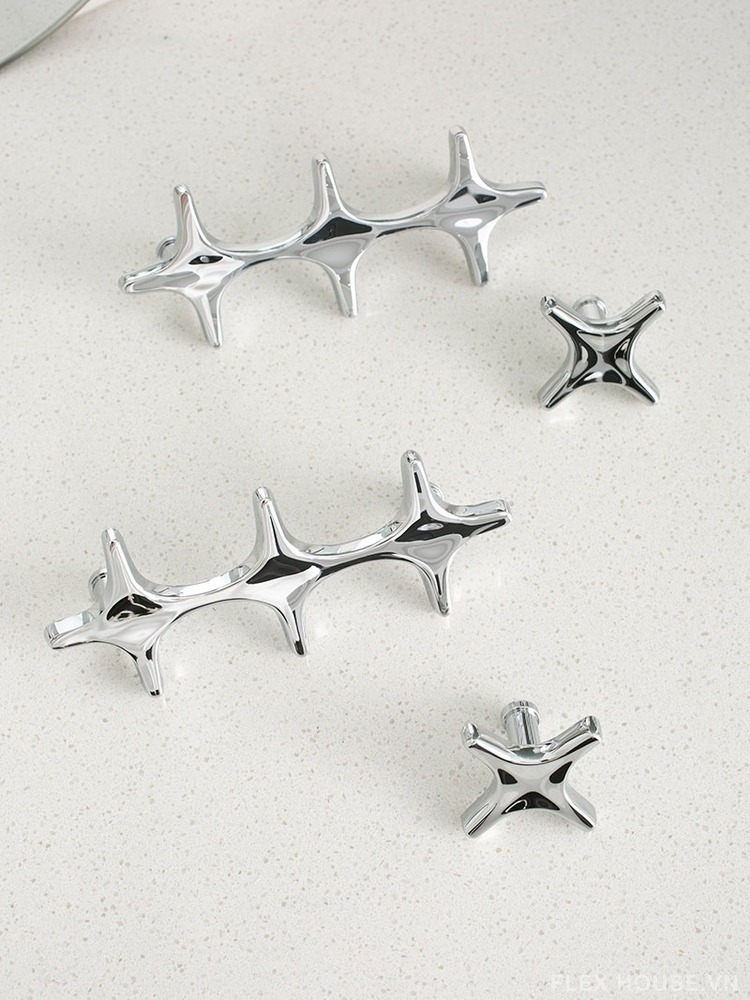 Tay nắm tủ đồng màu bạc kiểu chữ thập JYJ591 2 Tay nắm tủ đồng màu bạc kiểu chữ thập JYJ591 8